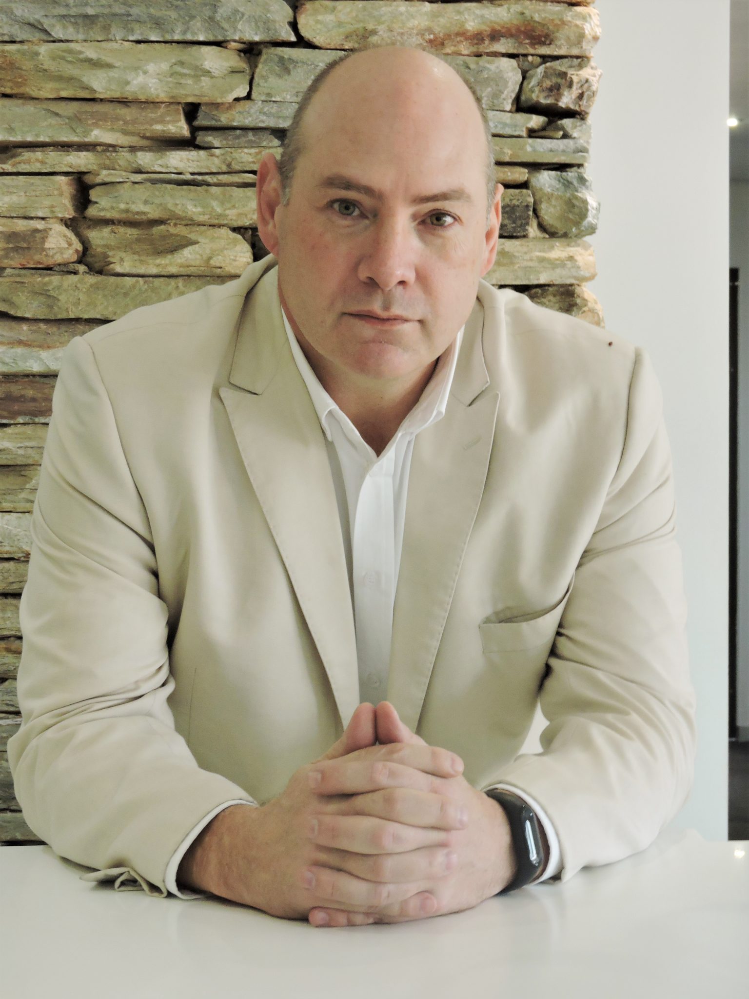 MORNE J VENTER